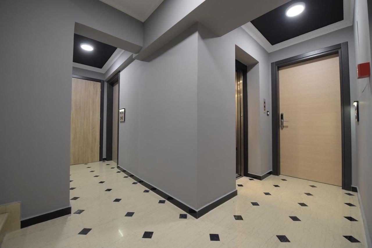 Pietra Mare Suites Patras Exterior photo