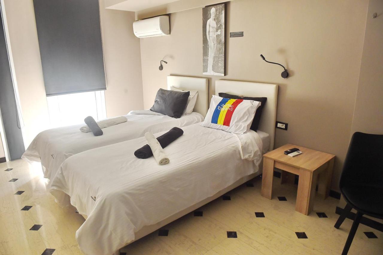 Pietra Mare Suites Patras Exterior photo