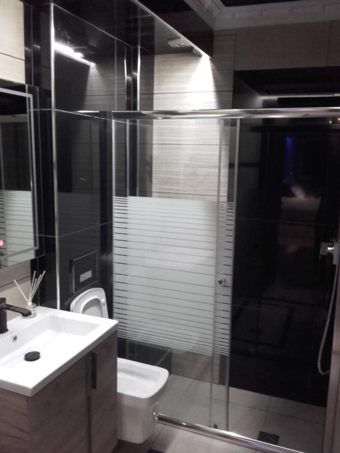 Pietra Mare Suites Patras Exterior photo